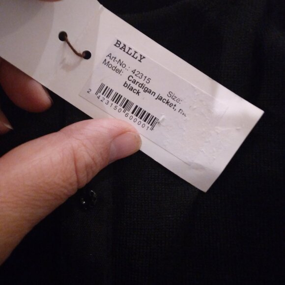 NWT Bally 100% Extra Fine Merino Wool Cardigan - Picture 7 of 7